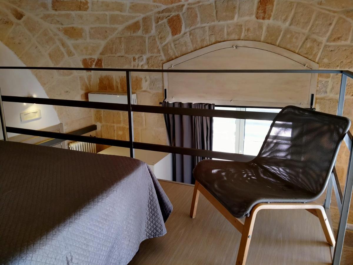 Monolocale Prezioso Villa Trani Bagian luar foto