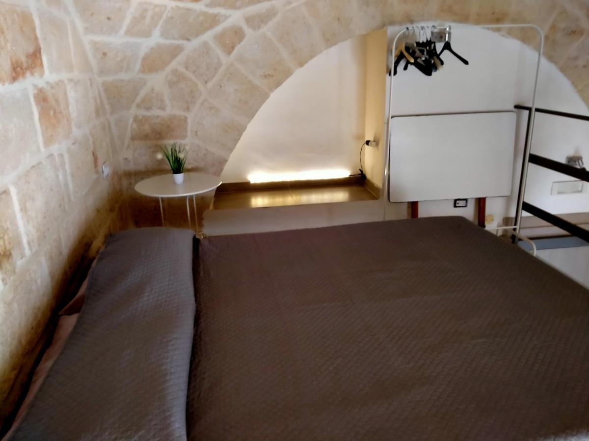Monolocale Prezioso Villa Trani Bagian luar foto