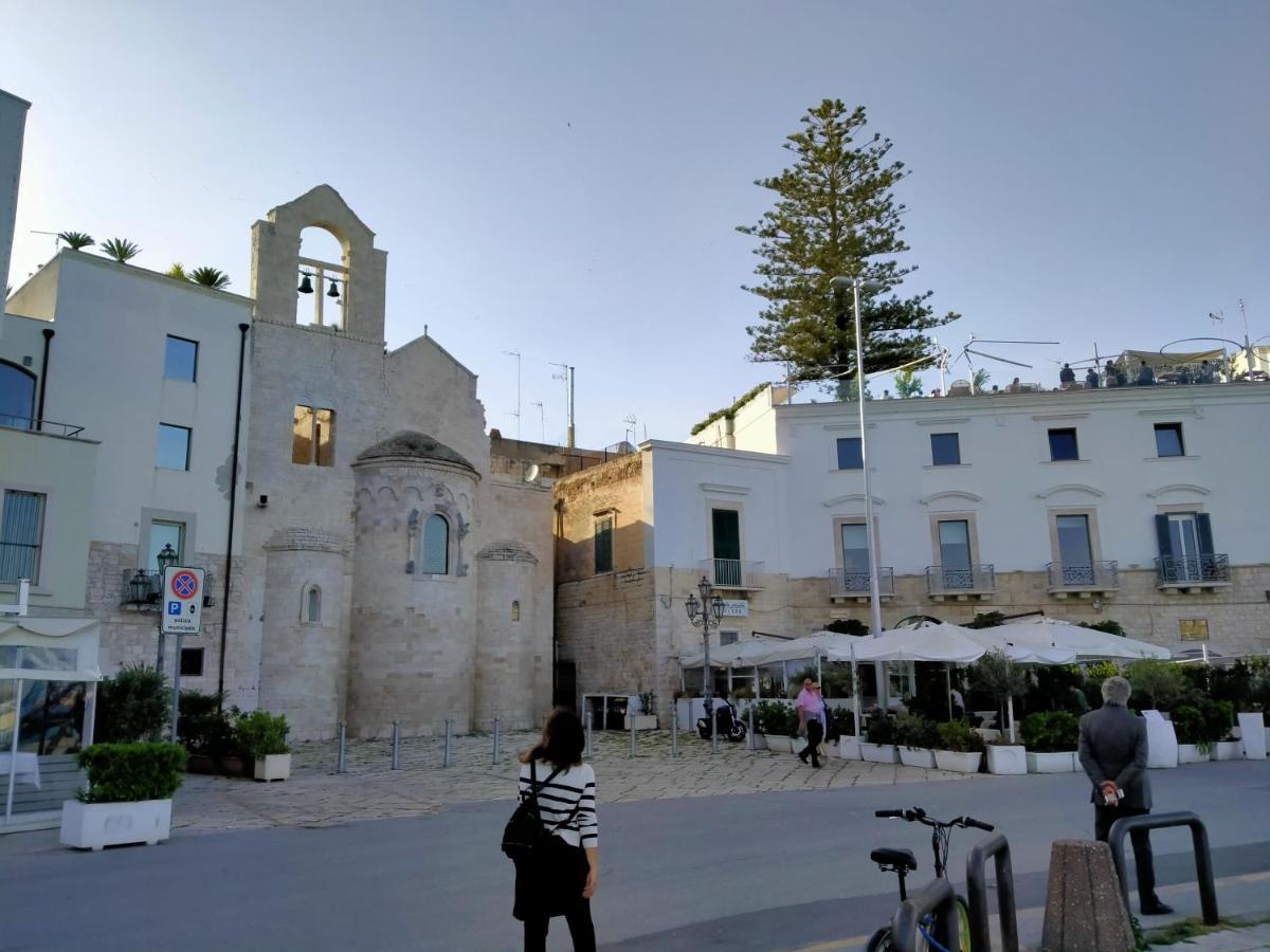 Monolocale Prezioso Villa Trani Bagian luar foto