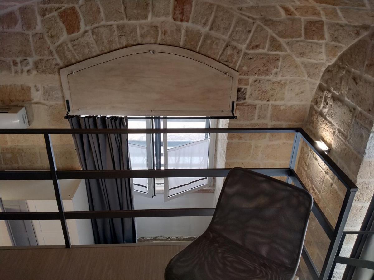 Monolocale Prezioso Villa Trani Bagian luar foto