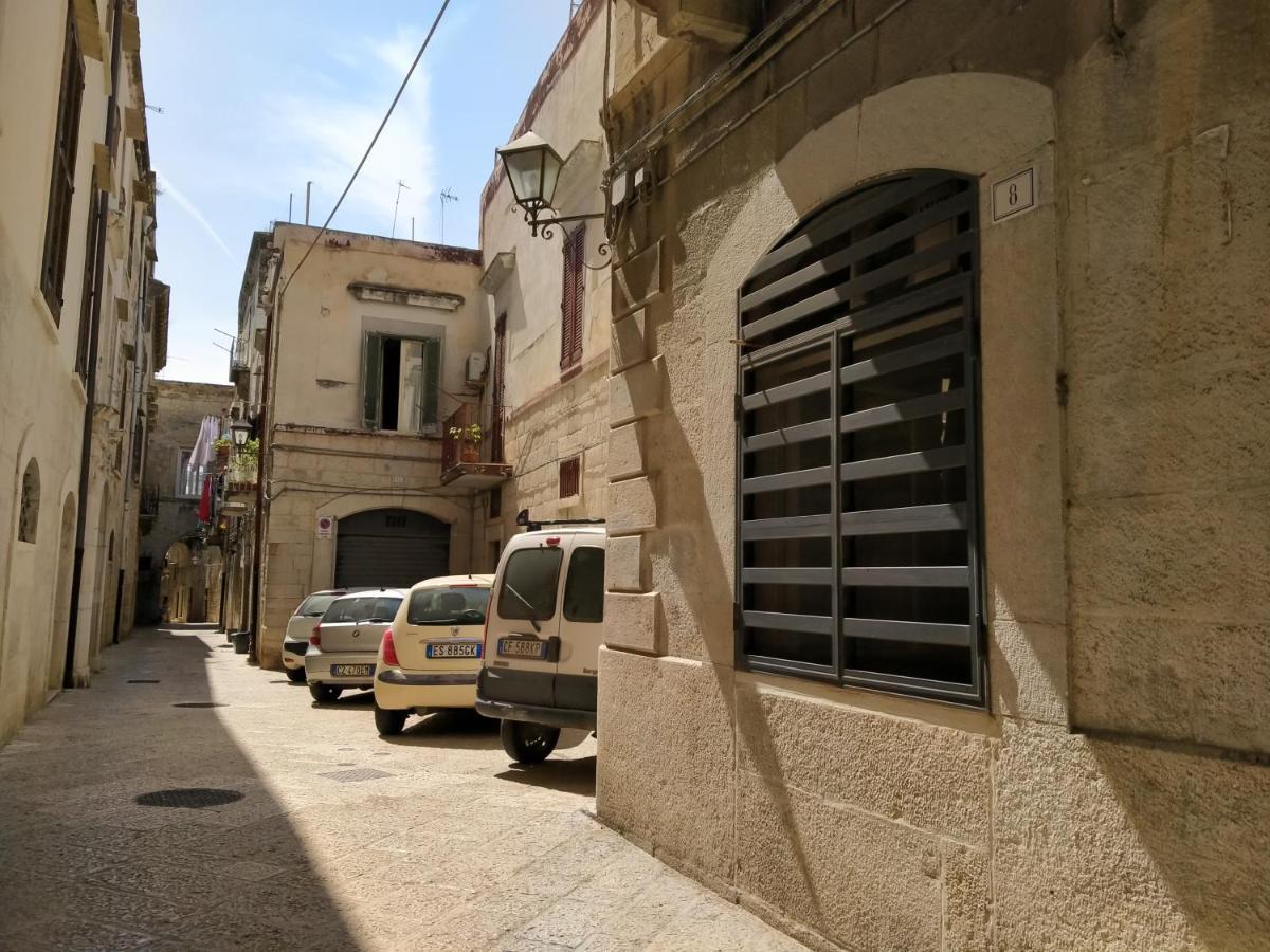 Monolocale Prezioso Villa Trani Bagian luar foto